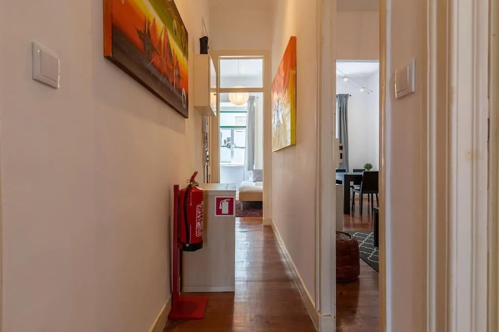 Typical Lisbon Apartment 2Bdr